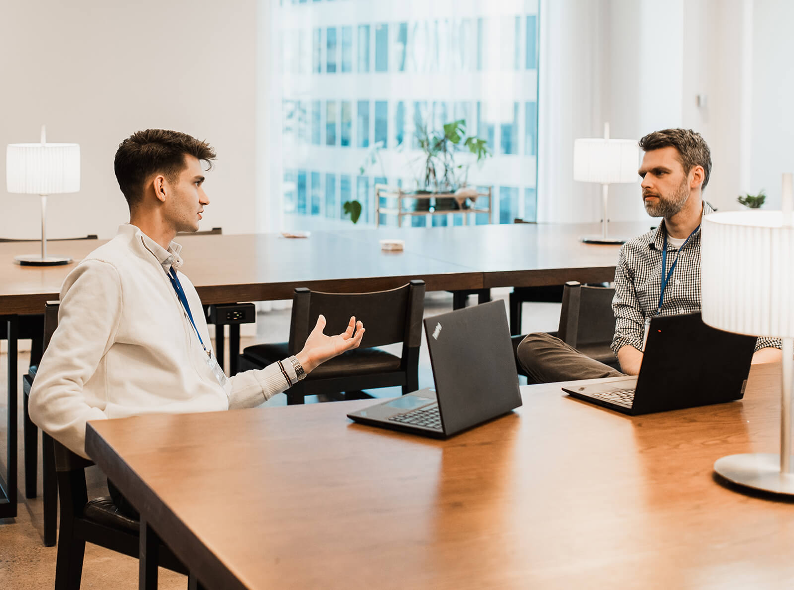 Two colleagues speaking